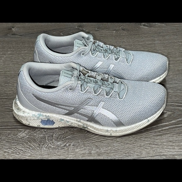 Asics Shoes - ASICS hyper gel yu